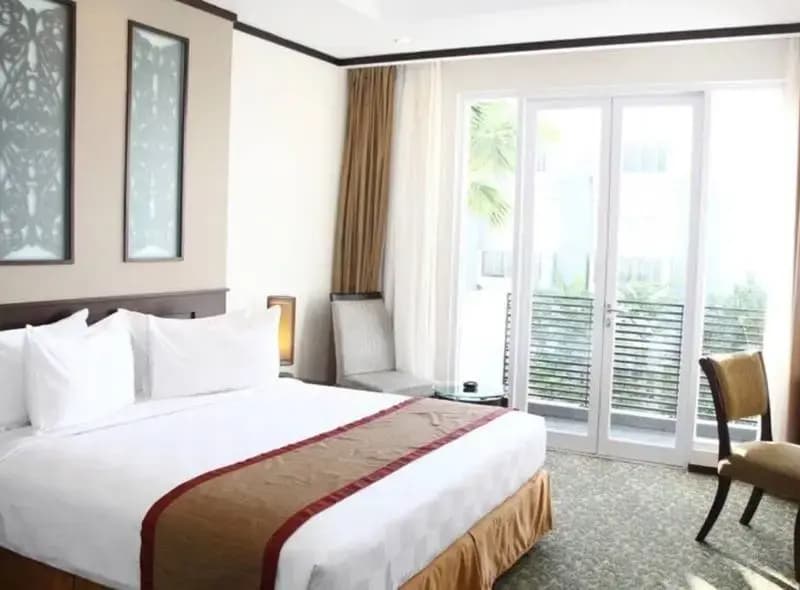 Deluxe Double room with pool view twin beds