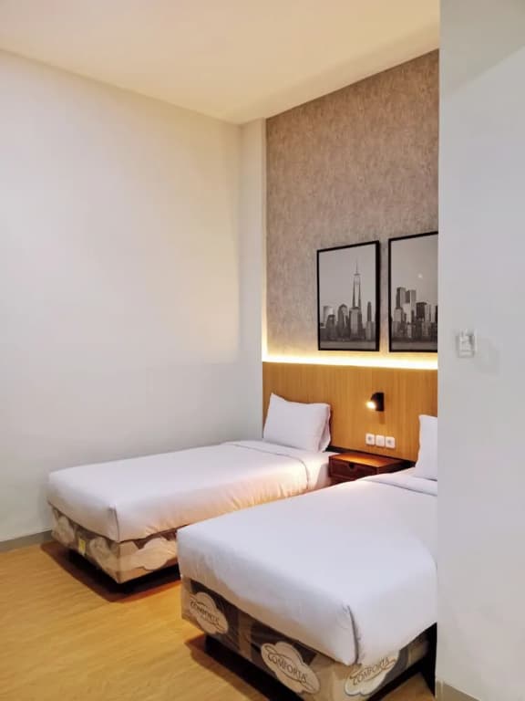 Deluxe Double room twin beds