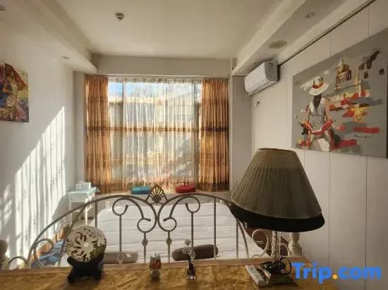 Comfort room