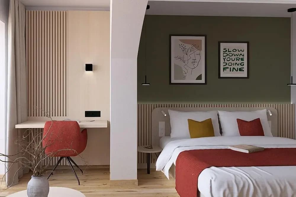 Grand room