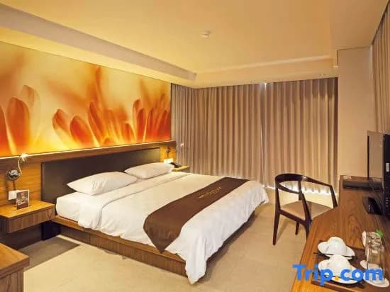 Deluxe room with city view