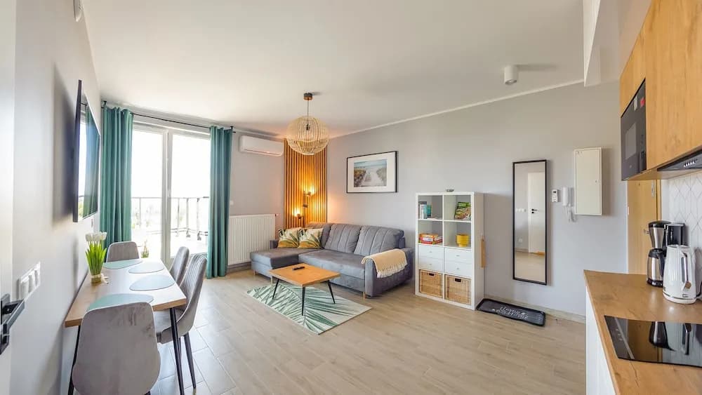 Apartment with balcony