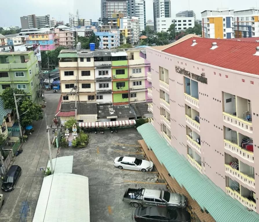 Hotel photo 1