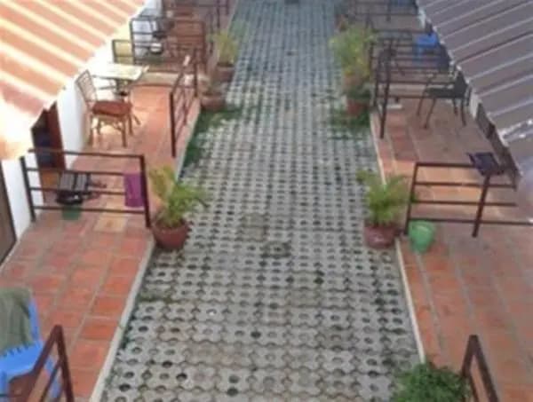 Hotel photo 8