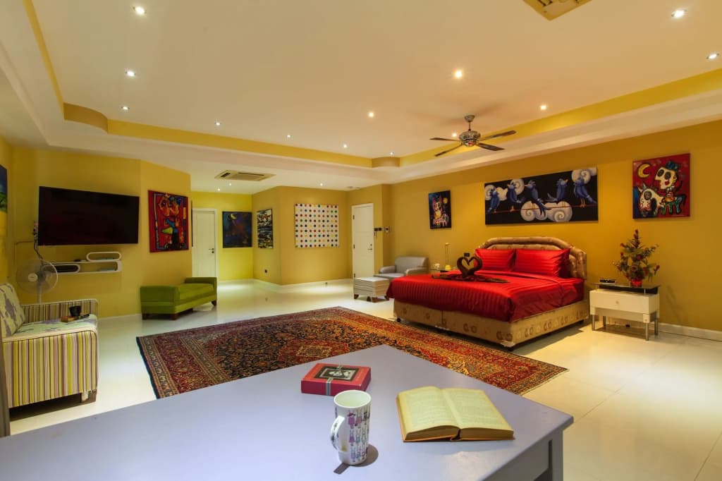 Hotel photo 12