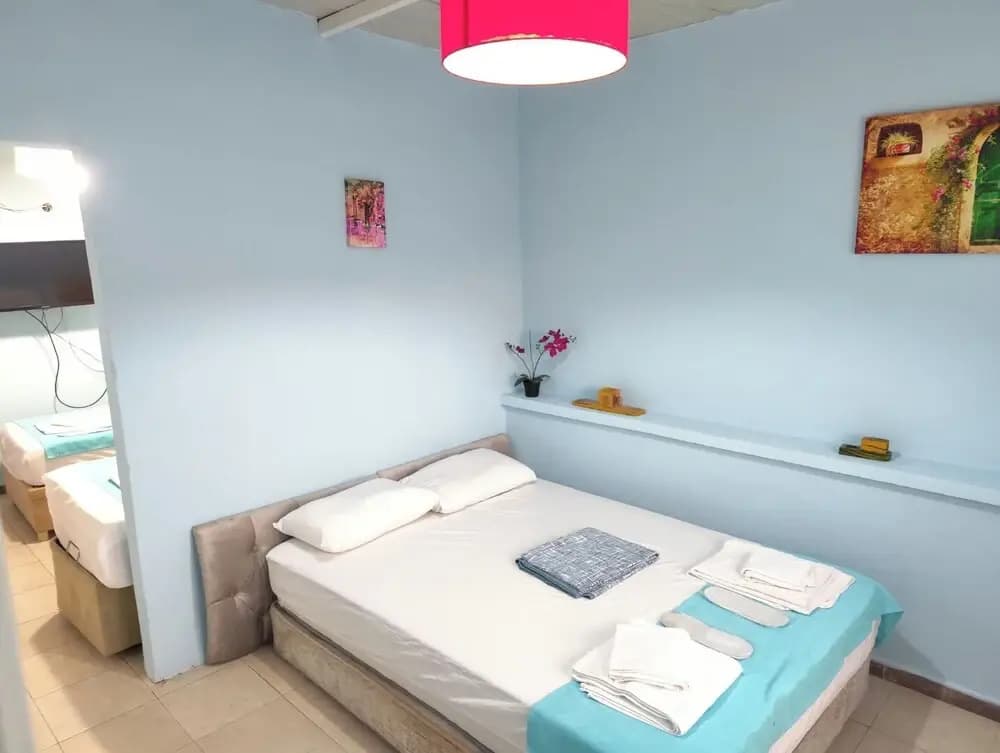 Comfort room