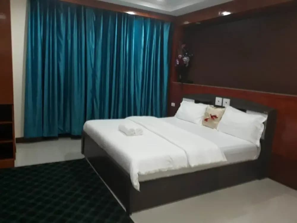 Deluxe Double room full double bed