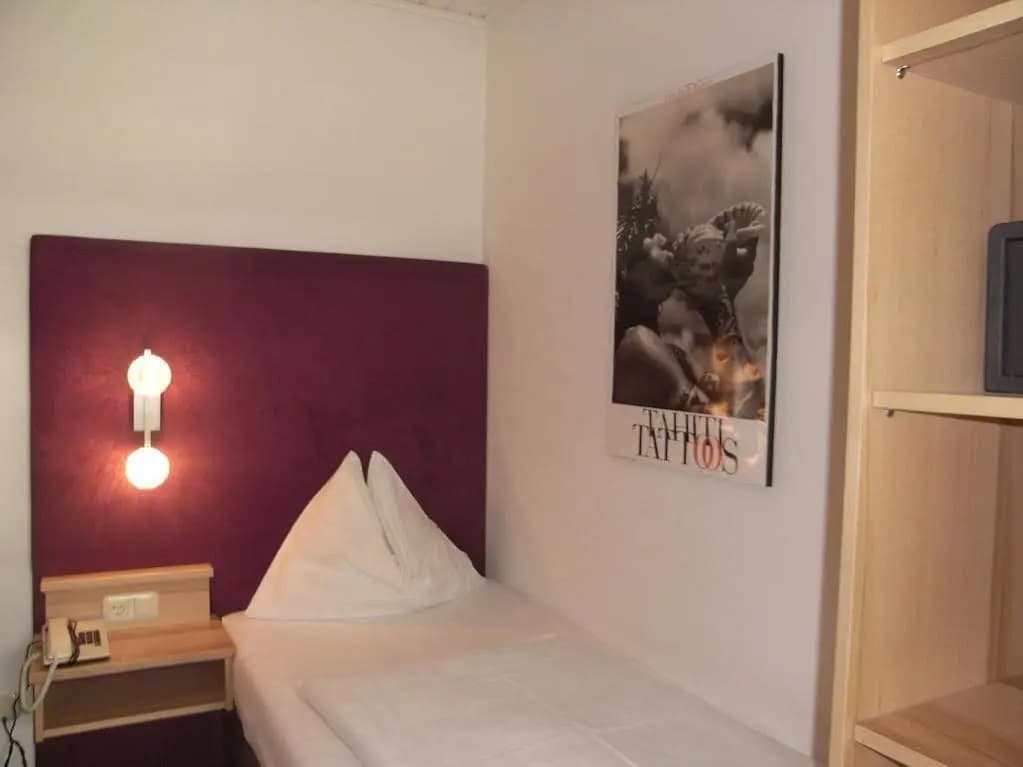 Hotel photo 2