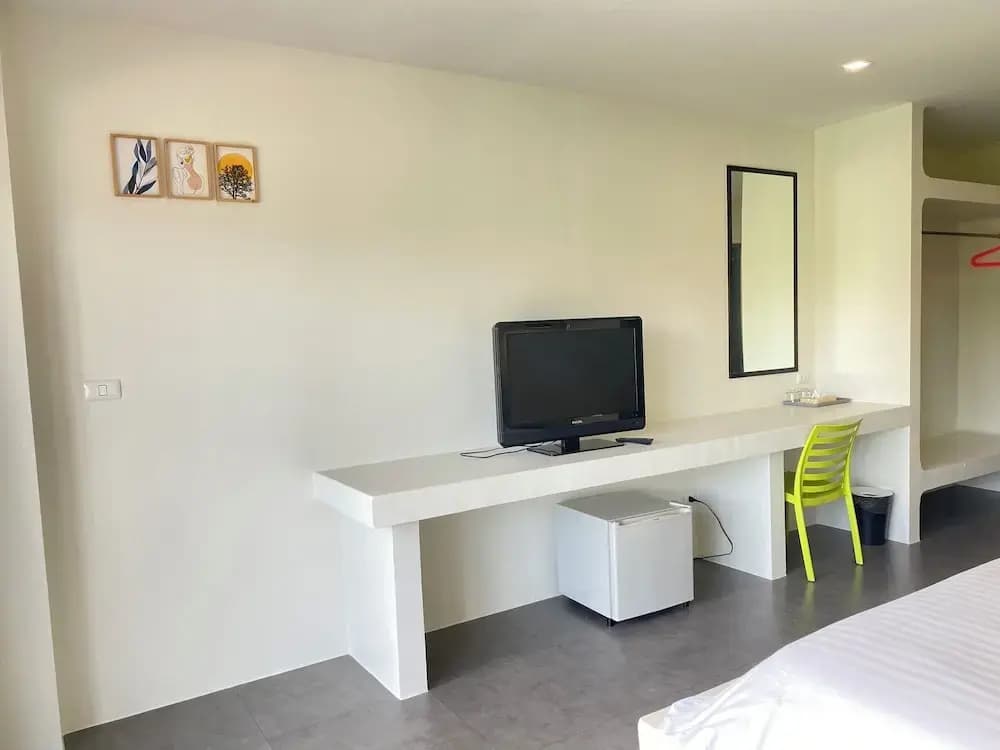 Superior Double room with balcony full double bed