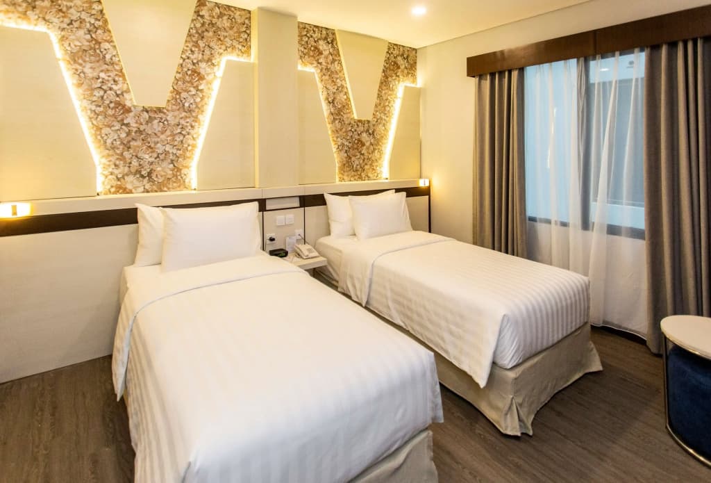 Deluxe Double room twin beds