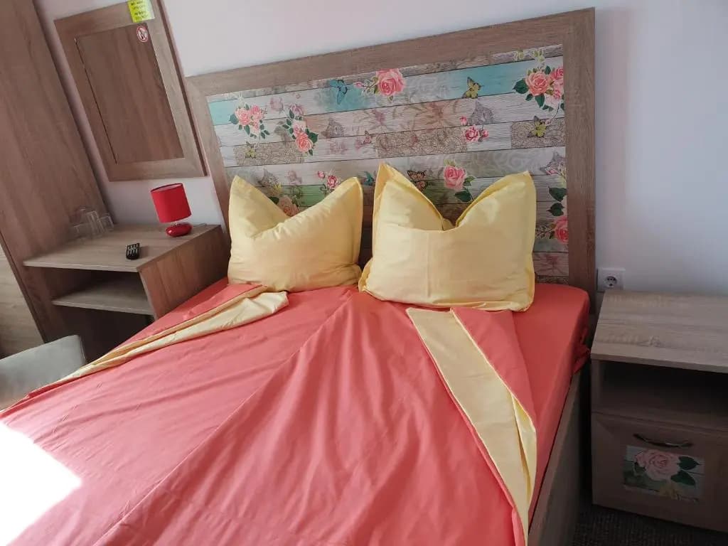 Economy Double room full double bed