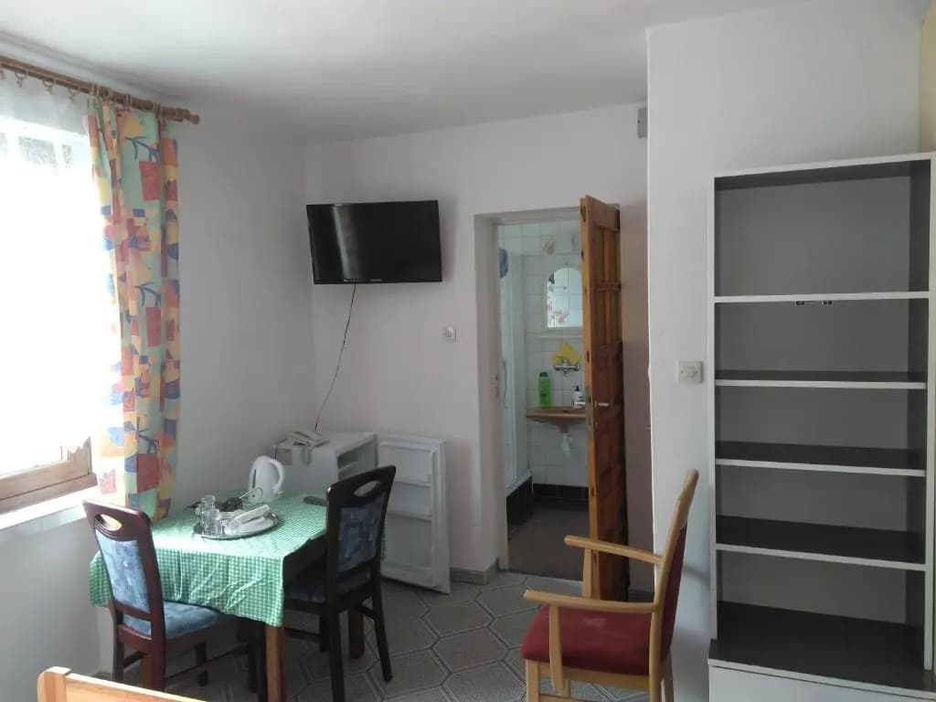 Standard Double room full double bed
