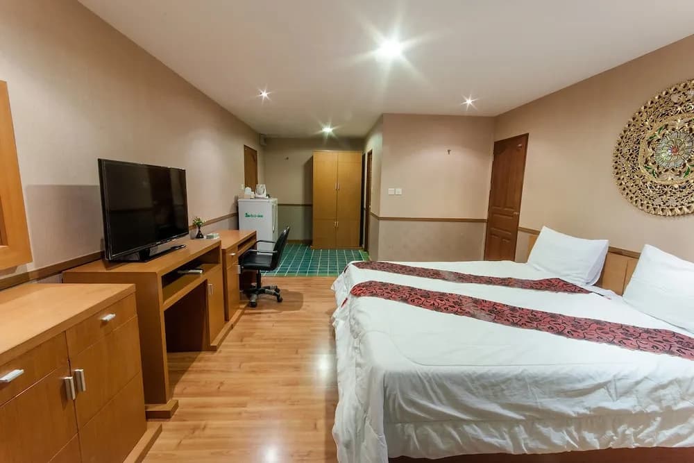 Standard Double room with balcony full double bed