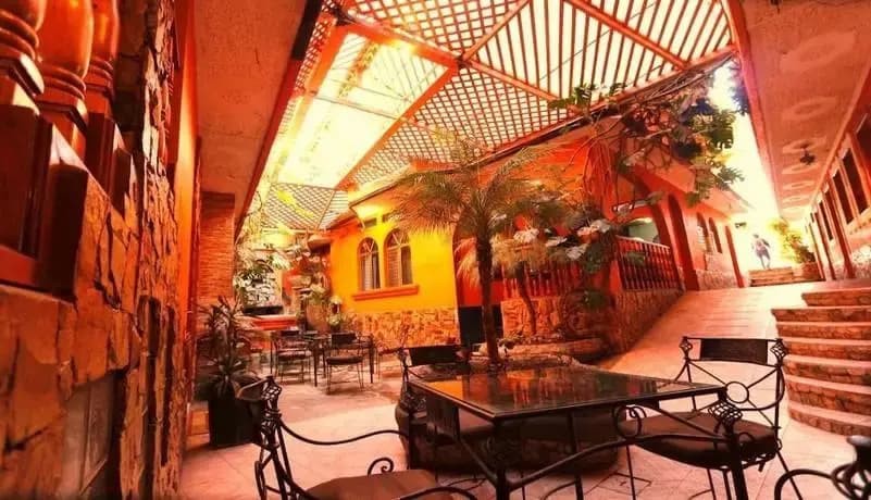 Hotel photo 2