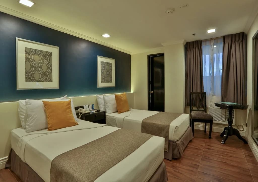 Hotel photo 1