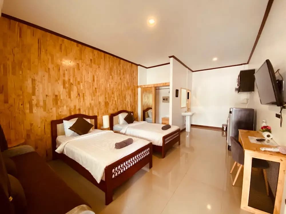 Double Studio with balcony twin beds