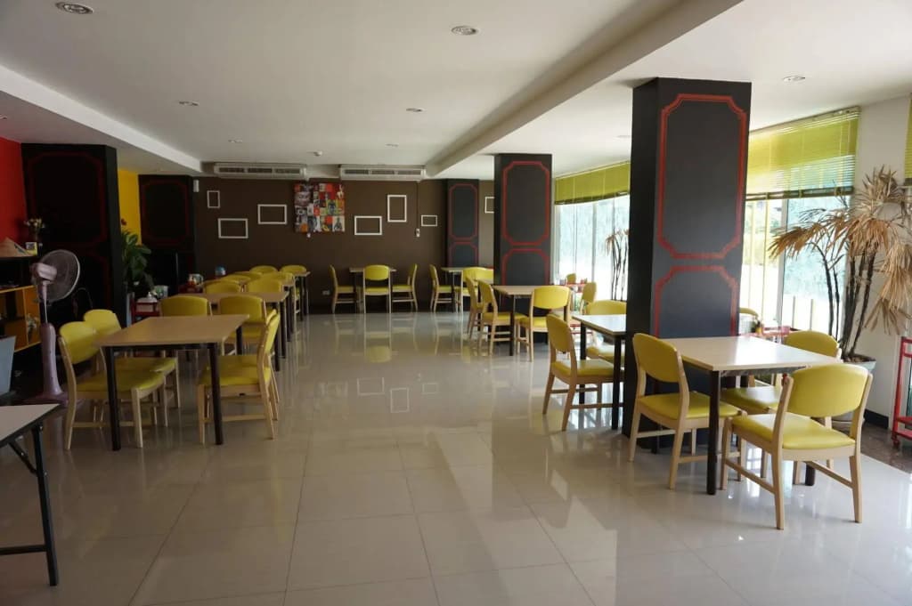 Hotel photo 12
