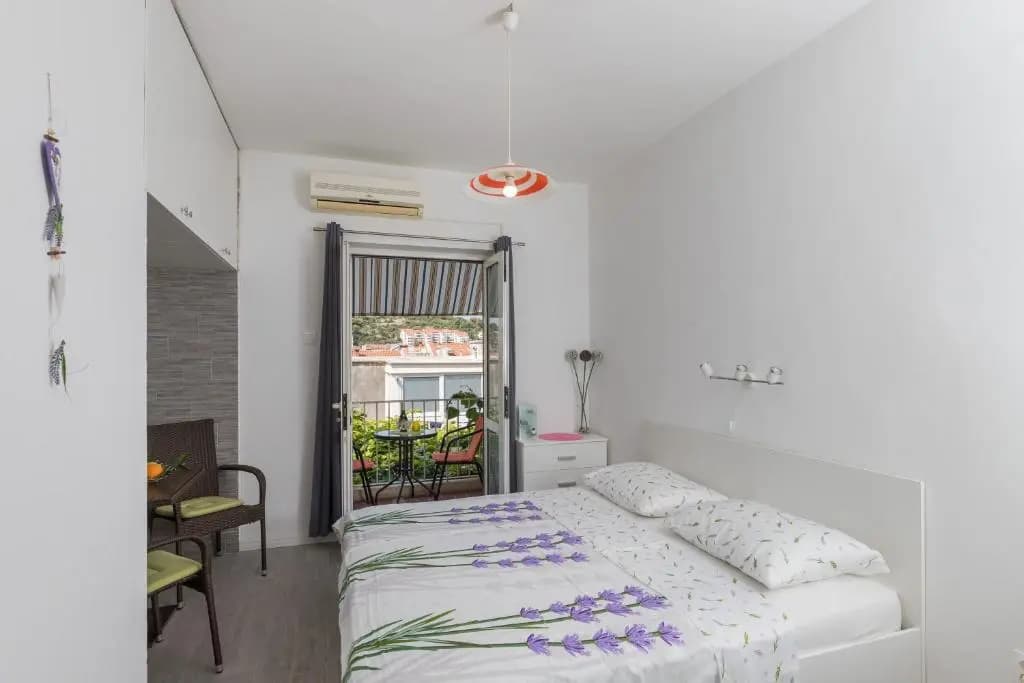 Standard Double room full double bed