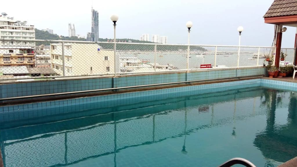 Hotel photo 8
