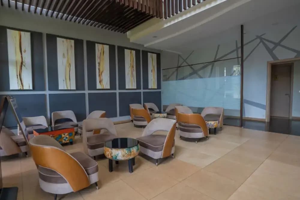 Hotel photo 12