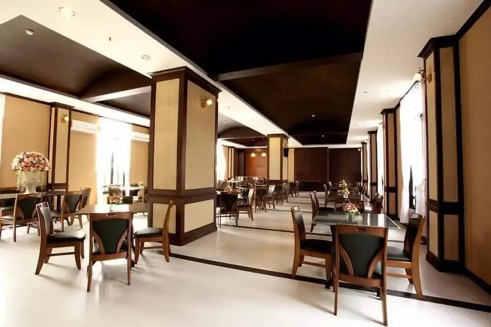 Hotel photo 13