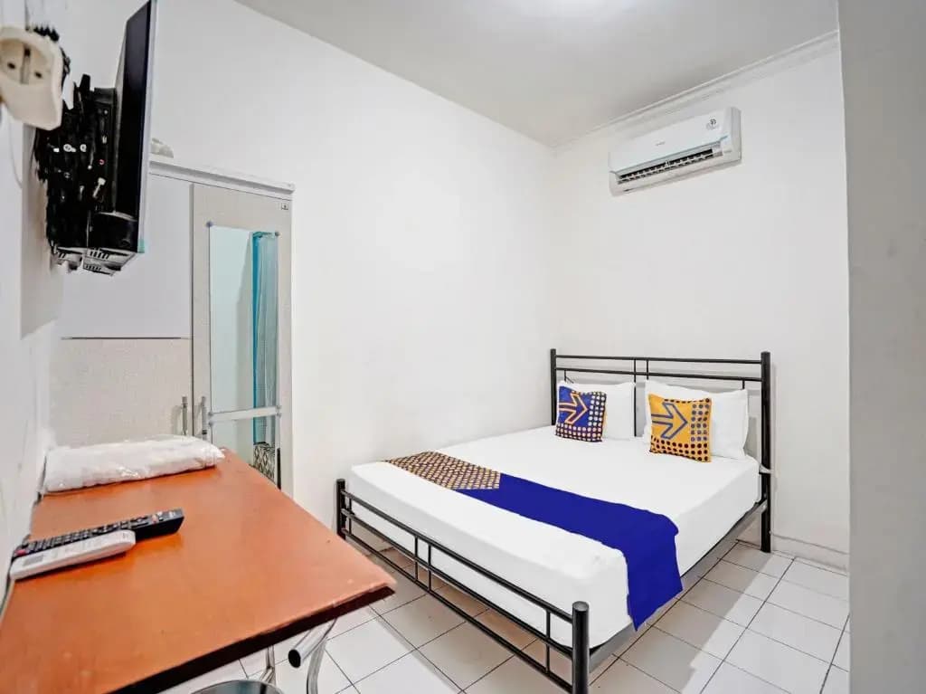 Standard Double room full double bed