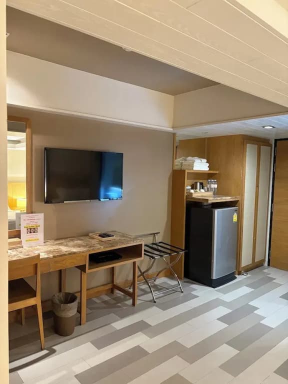 Superior Double room with balcony full double bed