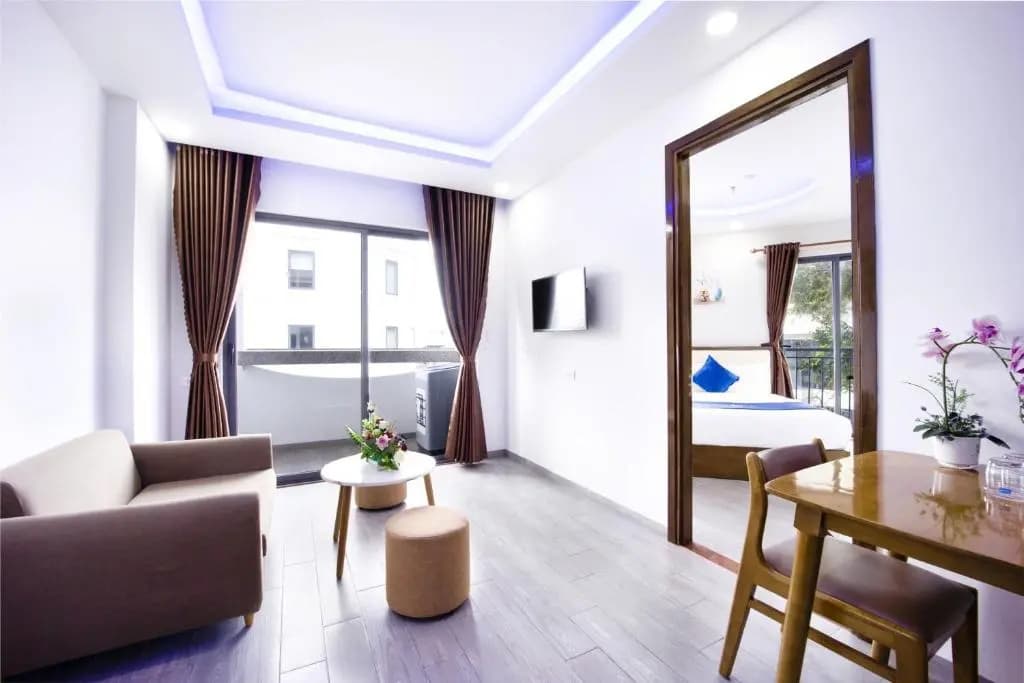 2 Bedrooms Apartment