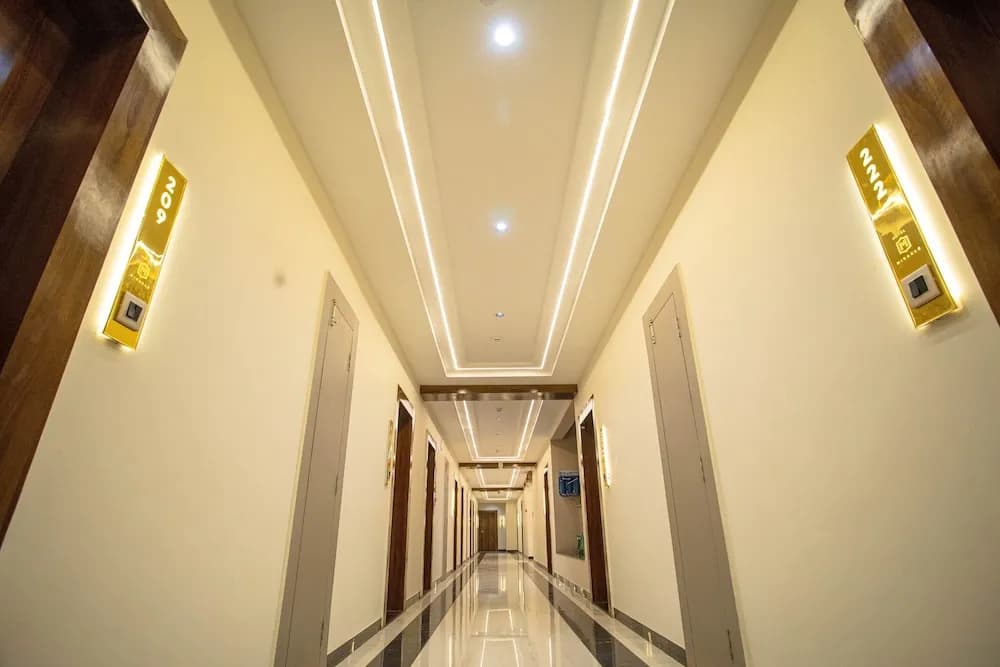 Hotel photo 12