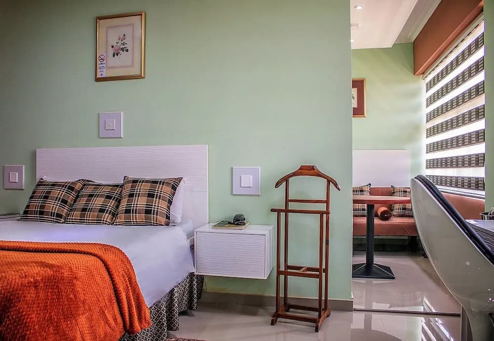 Executive Double room with view full double bed