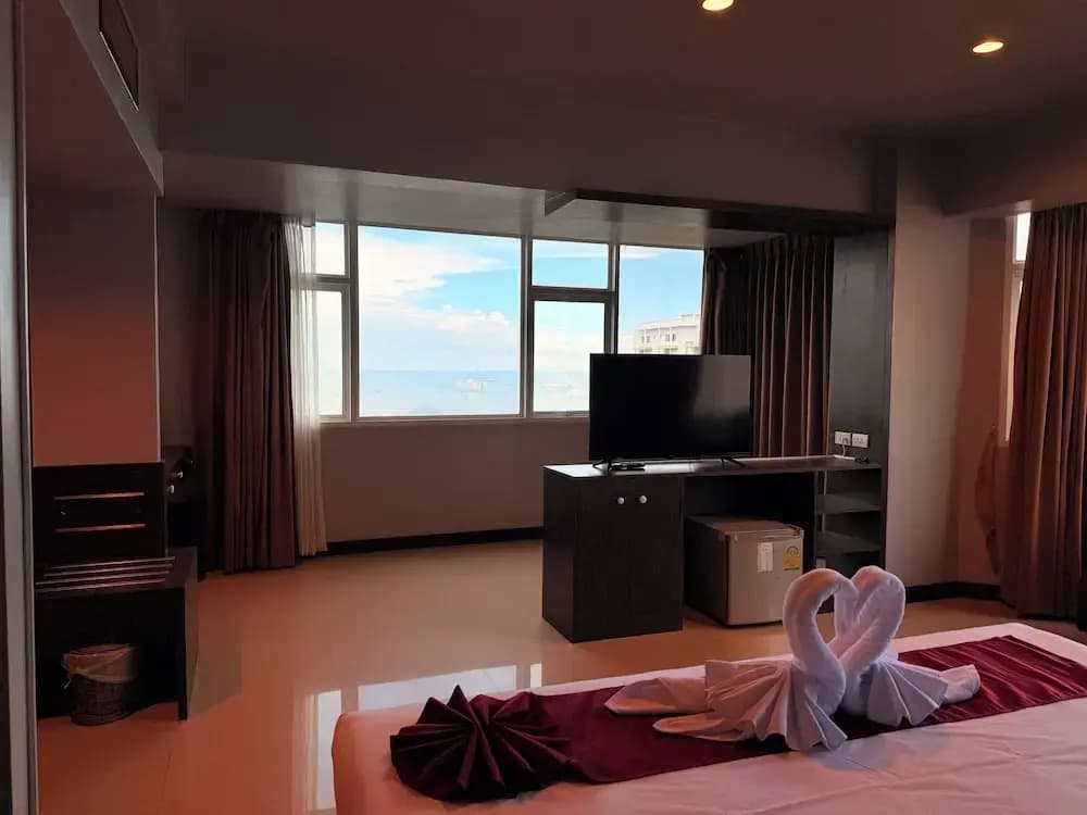 Luxury Suite