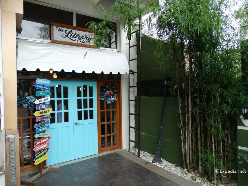Hotel photo 1