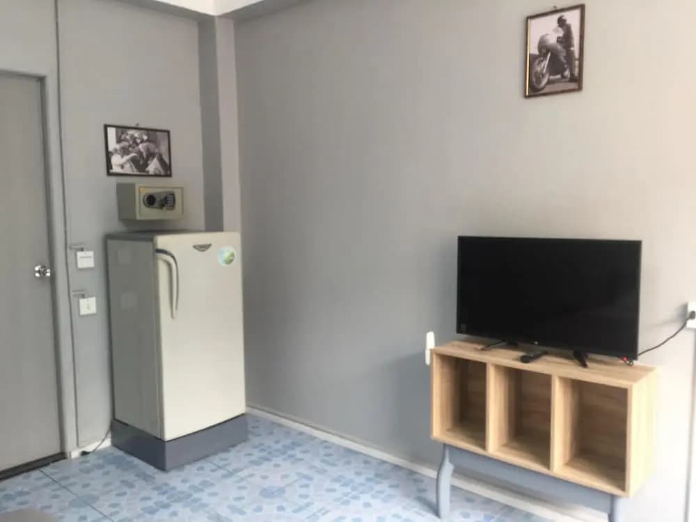 Classic Studio
