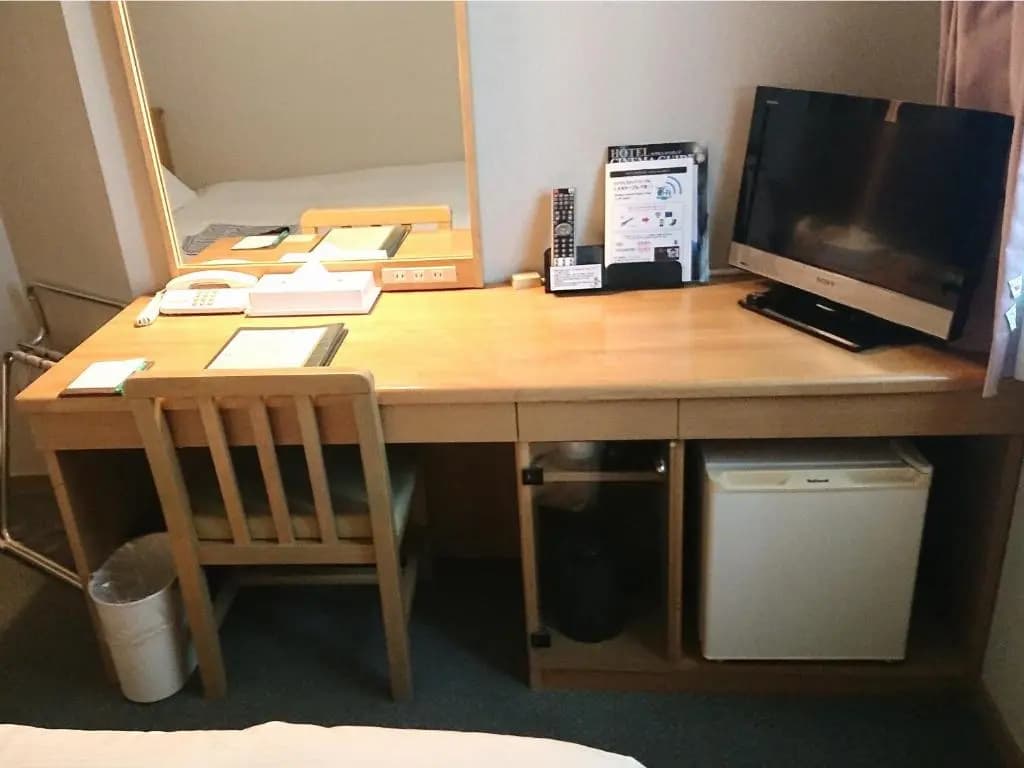 Economy room