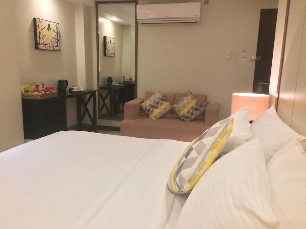 Executive room with balcony