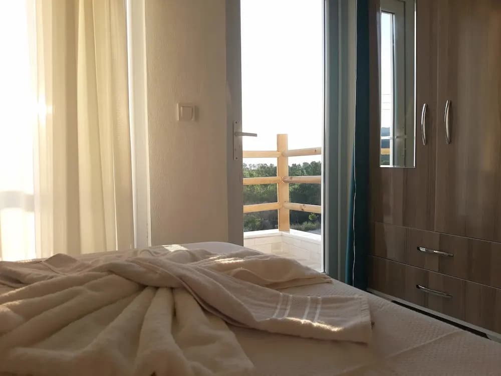 Luxury Double room with sea view full double bed