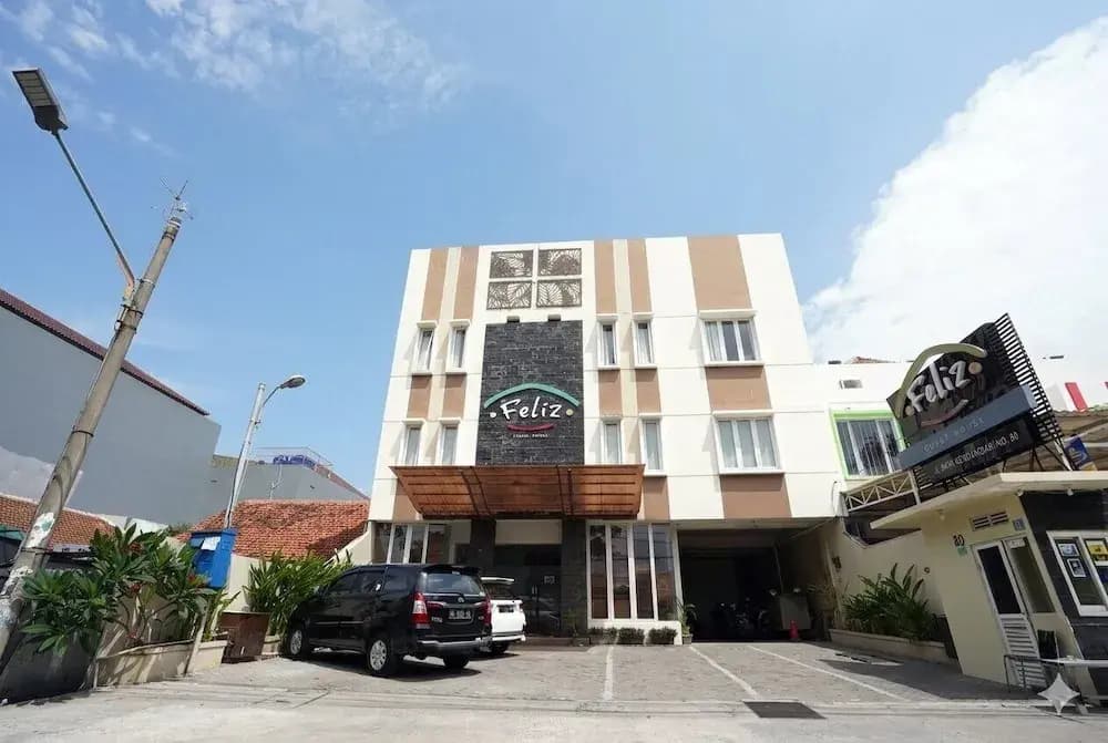 Hotel photo 1