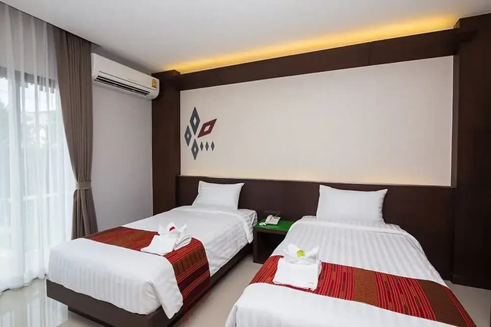 Deluxe Double room twin beds