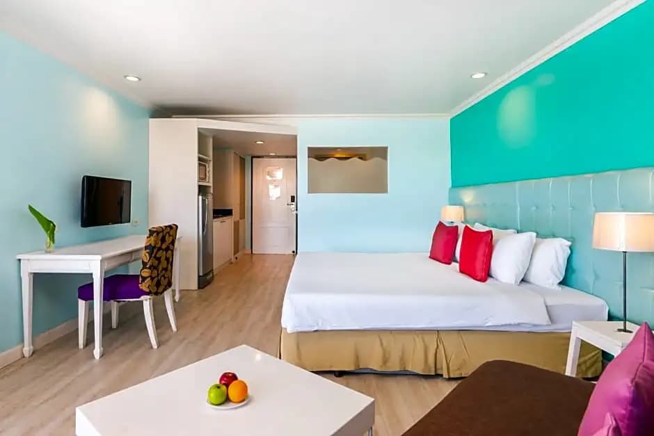 Superior Double room with garden view full double bed