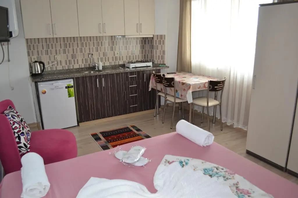 Double Studio with balcony full double bed