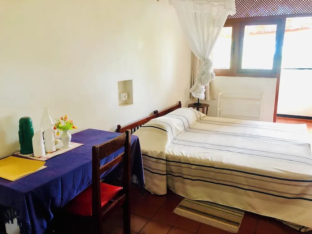 1 Bedroom Economy Double room with balcony and with river view twin beds