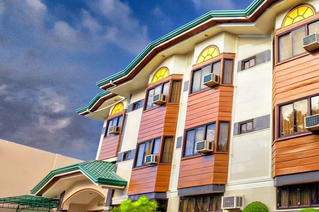 Hotel photo 1