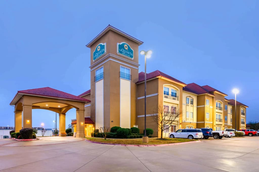 Hotel photo 1