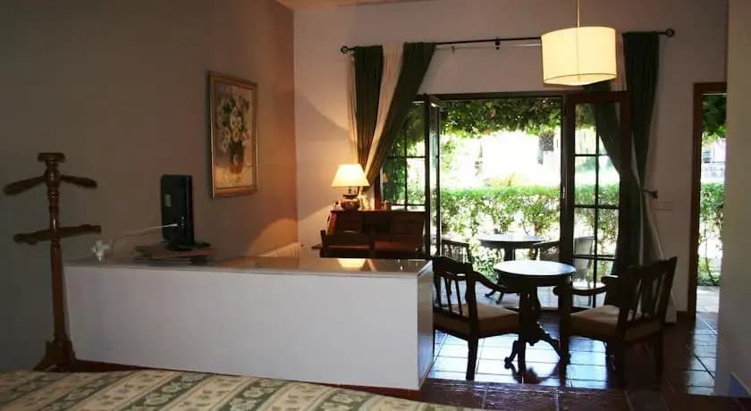 Hotel photo 7
