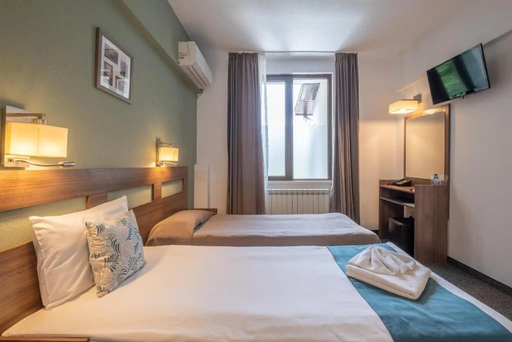 Hotel photo 2