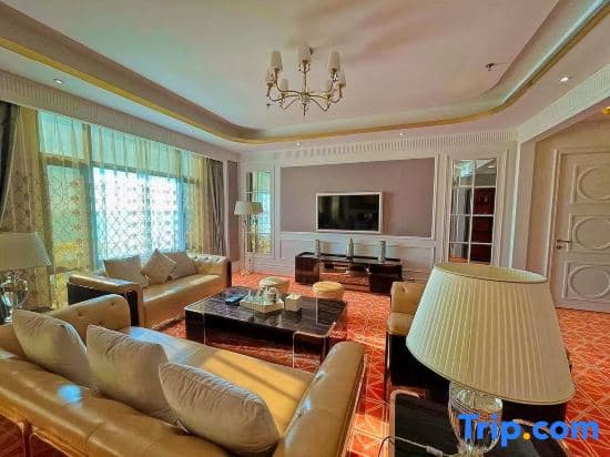 Presidential Suite