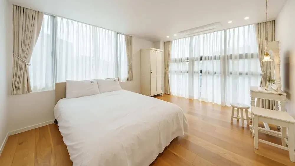 2 Bedrooms Cottage
