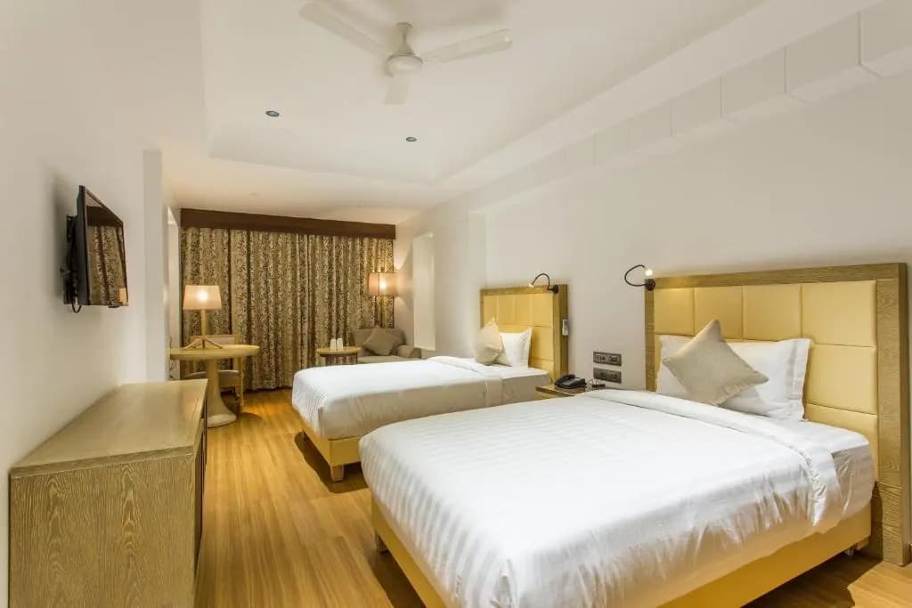 Deluxe Double room twin beds