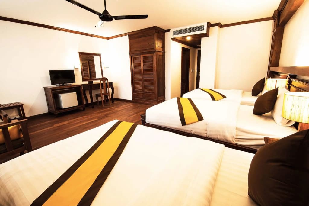 Deluxe Family room