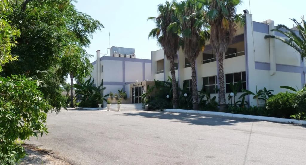 Hotel photo 1
